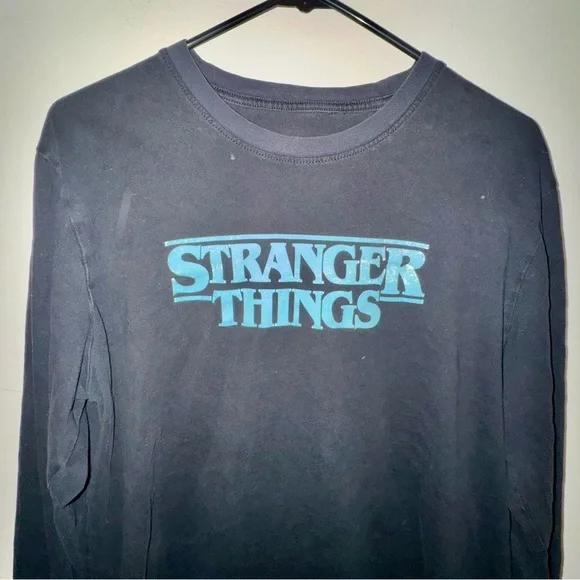 *Flaws* Stranger Things x Chogrin Elegorgon Long Sleeve Shirt - Picture 2 of 11
